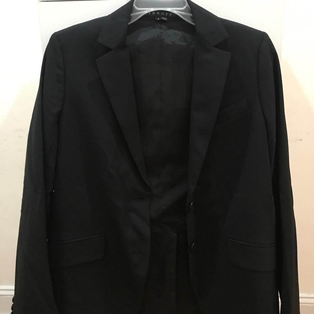Theory Blazer in Black